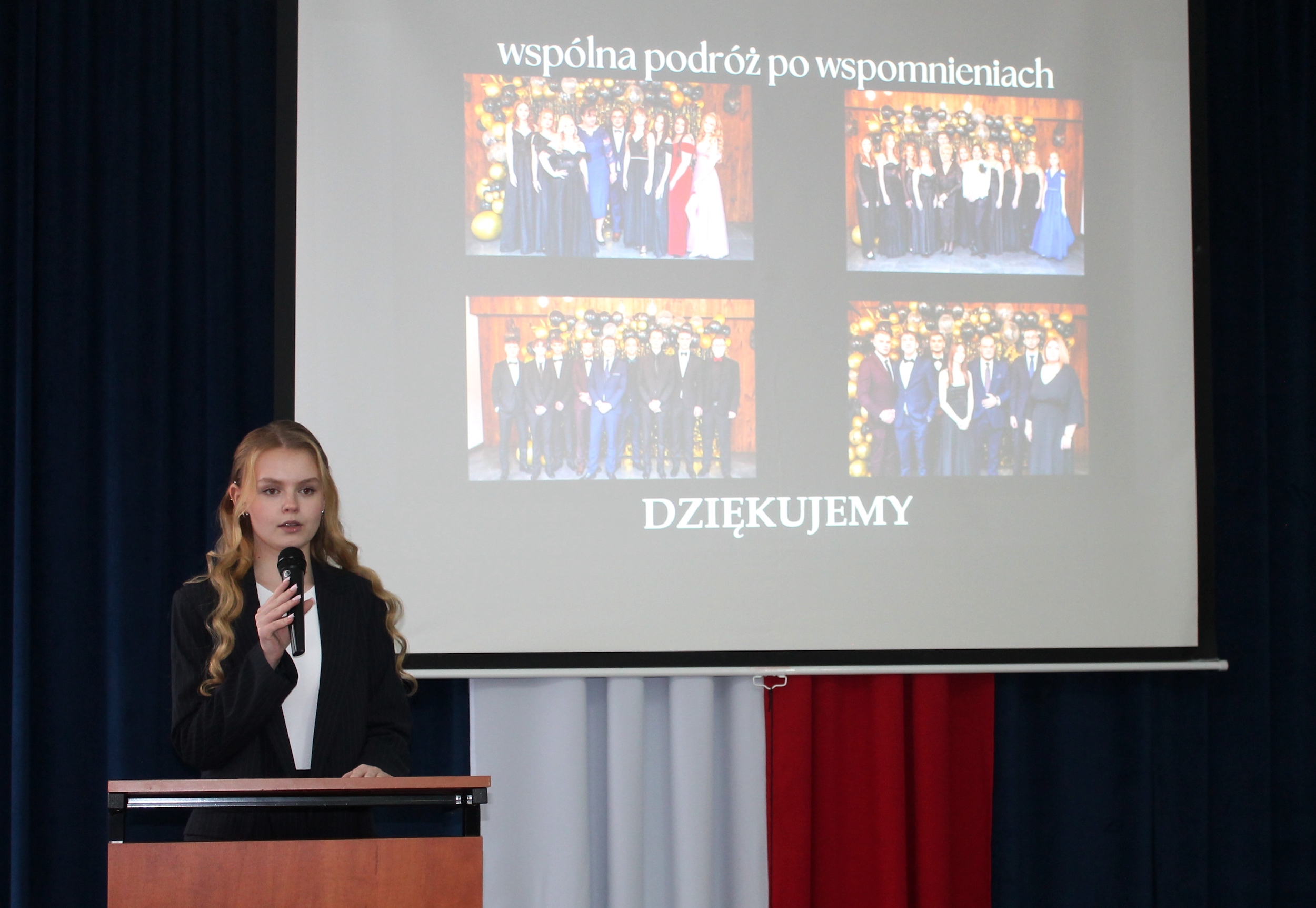 Irmina Galińska - uczennica klasy 4LO podczas przemowy w imieniu Absolwentów