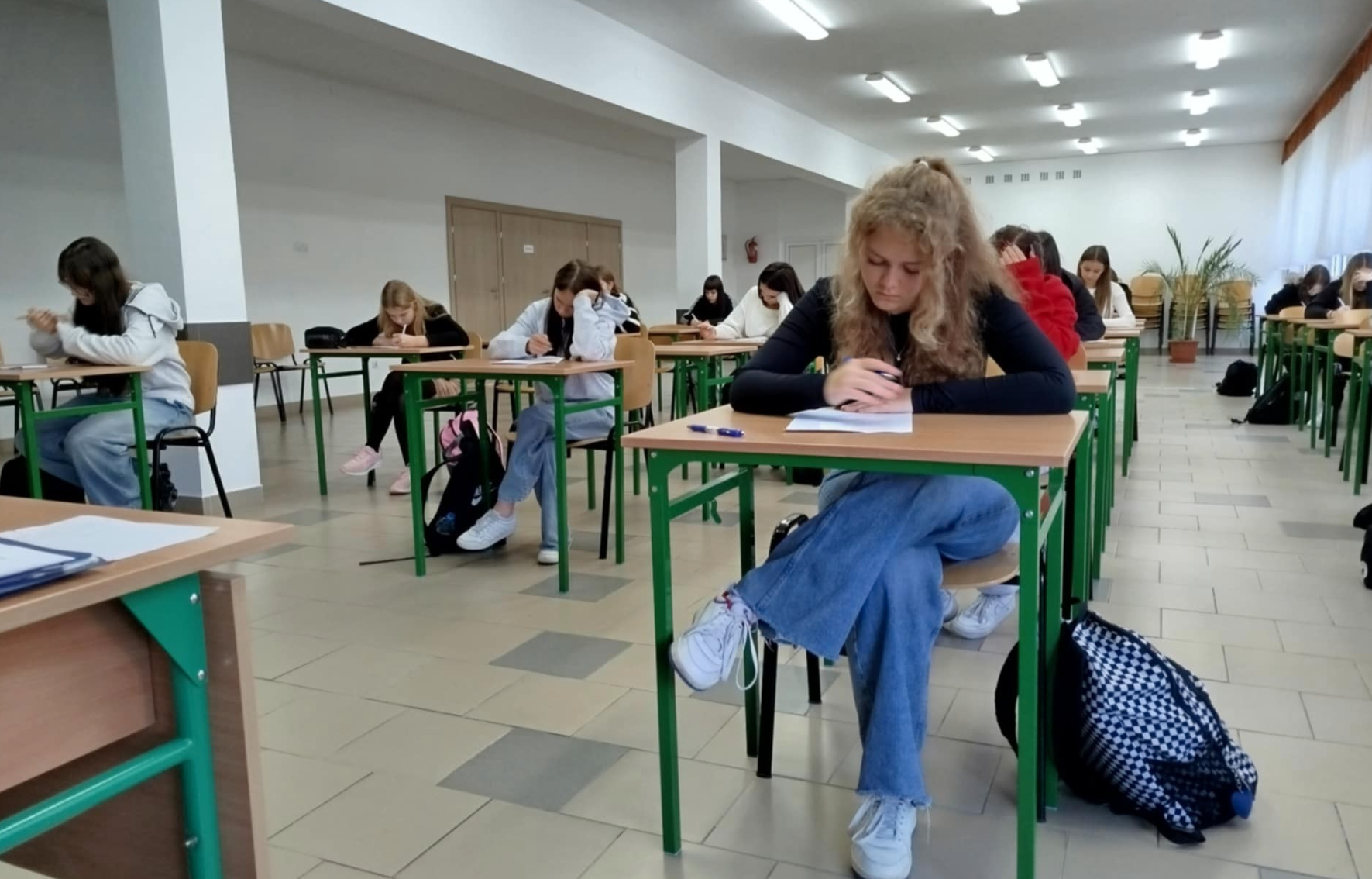 Uczniowie biorący udział w Olimpiadzie