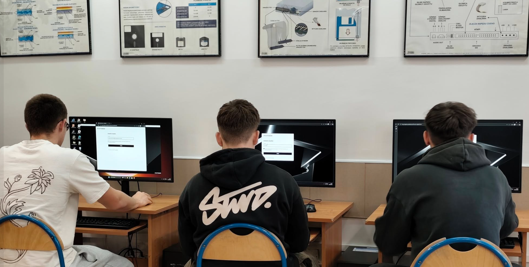 Uczniowie biorący udział w Projekcie wykonują projekty przeznaczone do druku 3D