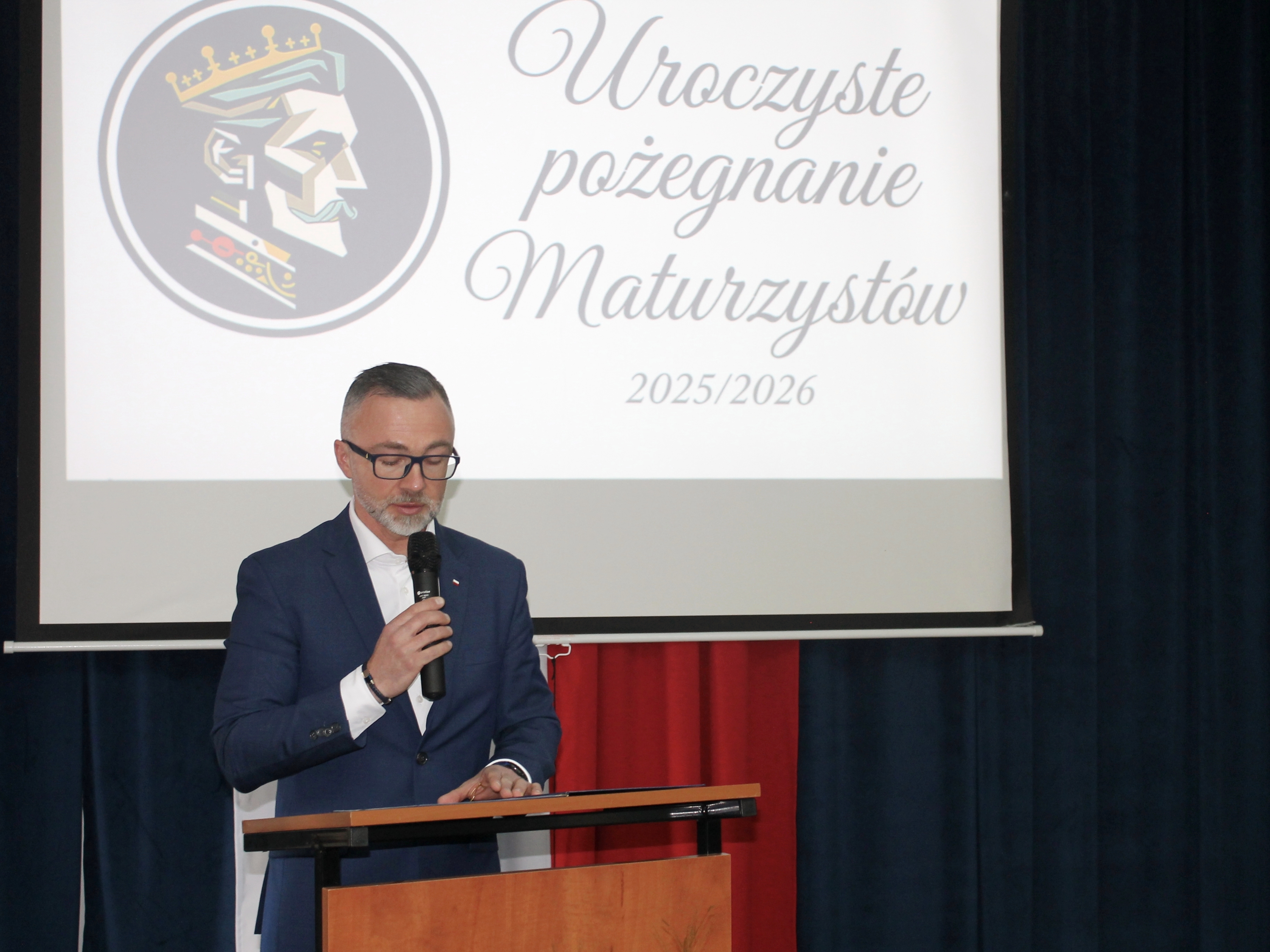 Pan Starosta Łukasz Reszka podczas przemówienia